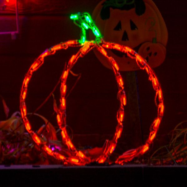 Pumpkin LED Display - 19 in.