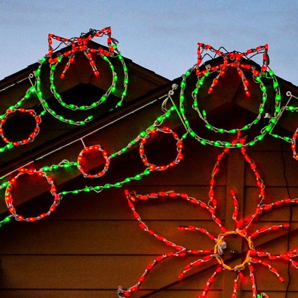 Ribbon Ornament Linkable - Red/Green (47")