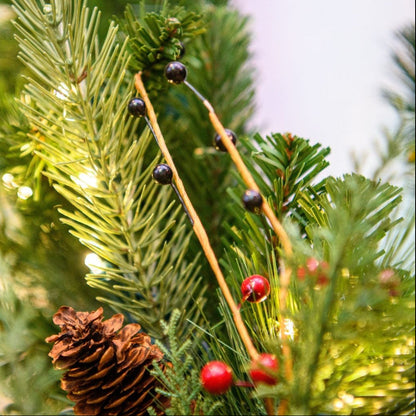9' Mountain Pine Garland with LED Concave Lights - close-up 3