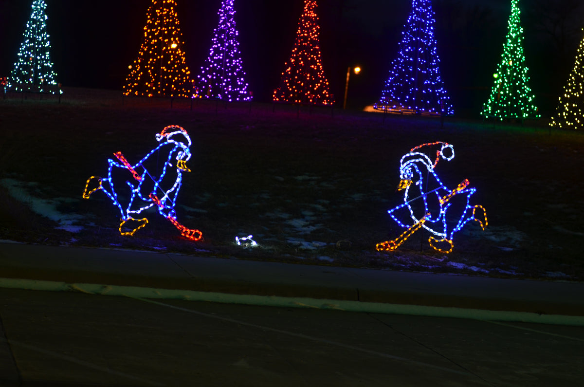 Hockey Penguin (Right Facing) Animated LED Display