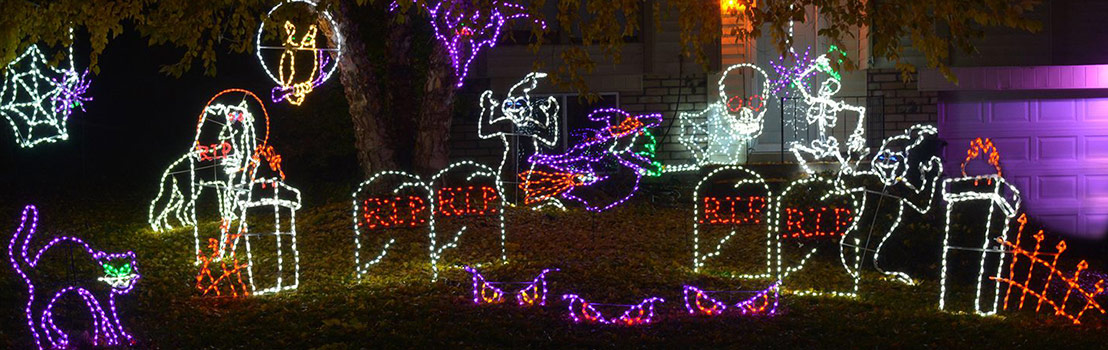 wholesale Holiday Lighting in Yard of Home at Night in Bellevue, Gretna, Omaha, Papillion, and Valley, NE